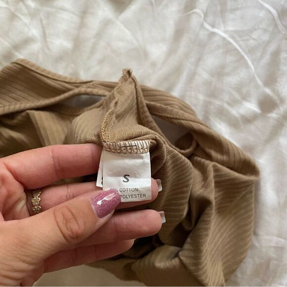 Ribbed Tan One Shoulder Tank Top - Picture 4 of 4